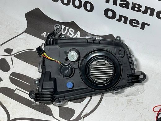 8122047020 TOYOTA PRIUS HYBRID Комплект противотуманок передних(лицензия) 2015-18