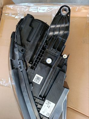 A1679069604 Фара передня права Mercedes-Benz GLE-CLASS W167 2018-25