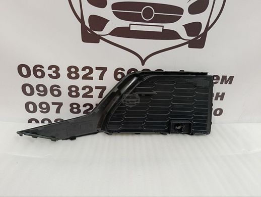 4M0890682B AUDI Q7 Заглушка протитуманки права (ліцензія) 2020-23