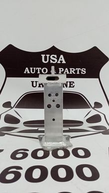 5210247030 TOYOTA PRIUS HYBRID Кронштейн усилителя переднего бампера R(лицензия) 2016-22
