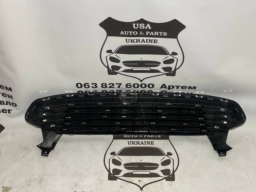 DS7Z-8200-BA FORD FUSION Решітка радіатора темна 2013-16