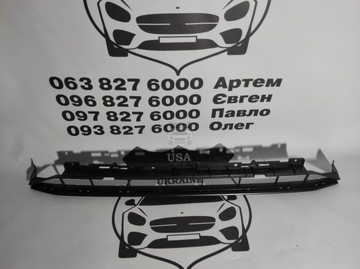 8W0807683A AUDI A4 B9 Решетка переднего бампер S Line(лицензия) 2016-19