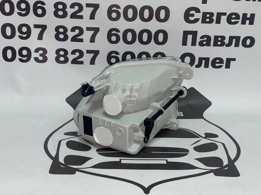 GJ5Z-13200-B FORD ESCAPE Противотуманка левая 2017-19