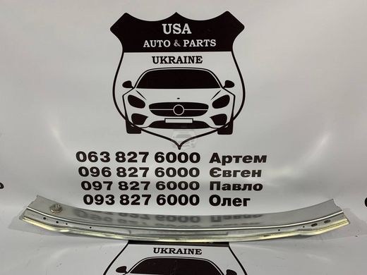 8W0807113 AUDI A4 B9 Усилитель переднего бампера (лицензия) 2016-19