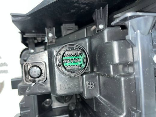 92102S2600 HYUNDAI SANTA FE Фара права (ліцензія) 2021-23