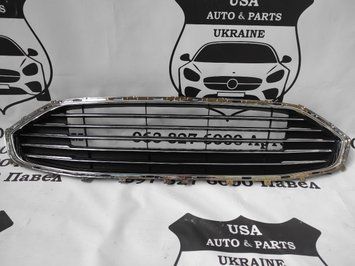 HS7Z-8200-AA FORD FUSION Решетка радиатора тёмная 2017-18