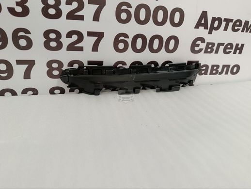 4M0807749D AUDI Q7 Кришка повітроводу лівого внутрішнього (S Line) 2020-23