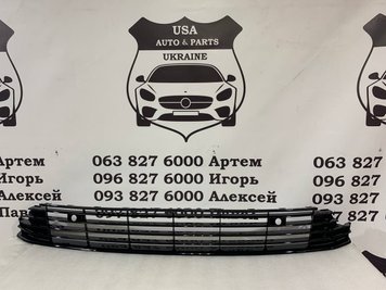 3C8-853-677-G-041 VOLKSWAGEN СС Грати переднього бампера (З отвором під парктронік) 2013-17