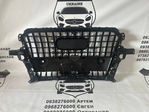 8R0853651S AUDI Q5 Решітка радіатора (ліцензія) 2012-16