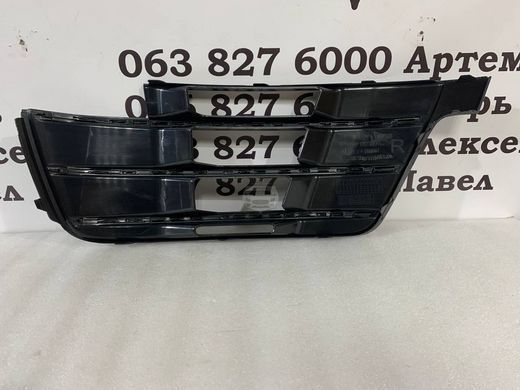 4M0807682DGXE AUDI Q7 Заглушка туманки правая S-line (Без Радар) 2016-20