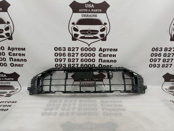 4M8807233A AUDI Q8 Каркас решітки радіатора (ліцензія) 2018-22