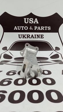 5210347020 TOYOTA PRIUS HYBRID Кронштейн усилителя переднего бампера L(лицензия) 2016-22