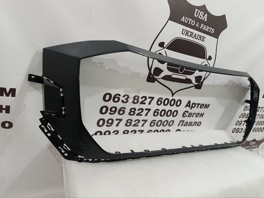 4M8807725 AUDI Q8 Рамка решітки радіатора (ліцензія) 2018-22