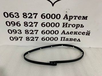 86357F2000 HYUNDAI ELANTRA Уплотнитель капота 2016-18